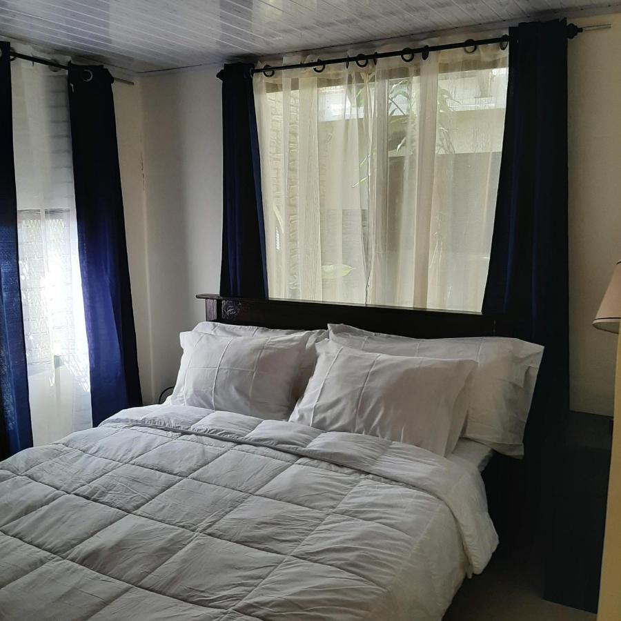 Rancha Azul Inn Алахуэла Экстерьер фото