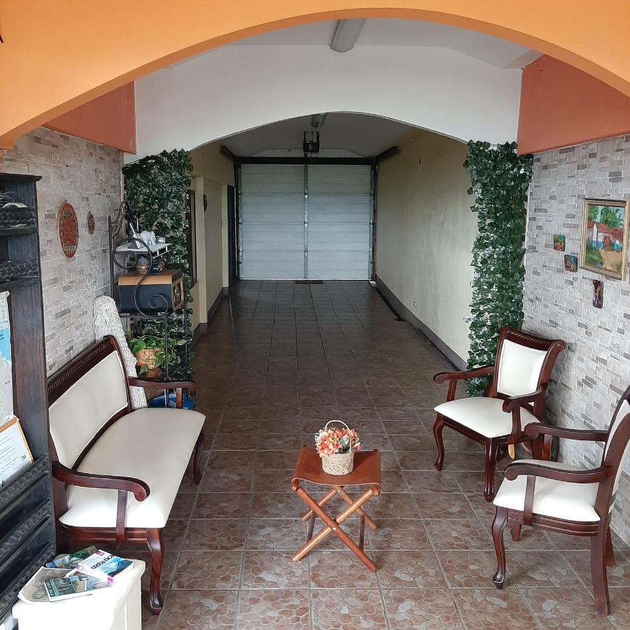 Rancha Azul Inn Алахуэла Экстерьер фото